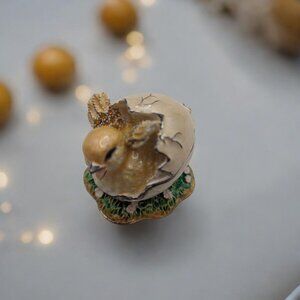 Bejeweled Enameled Hinged Magnetic Trinket Box Baby Chick Hatching from Egg